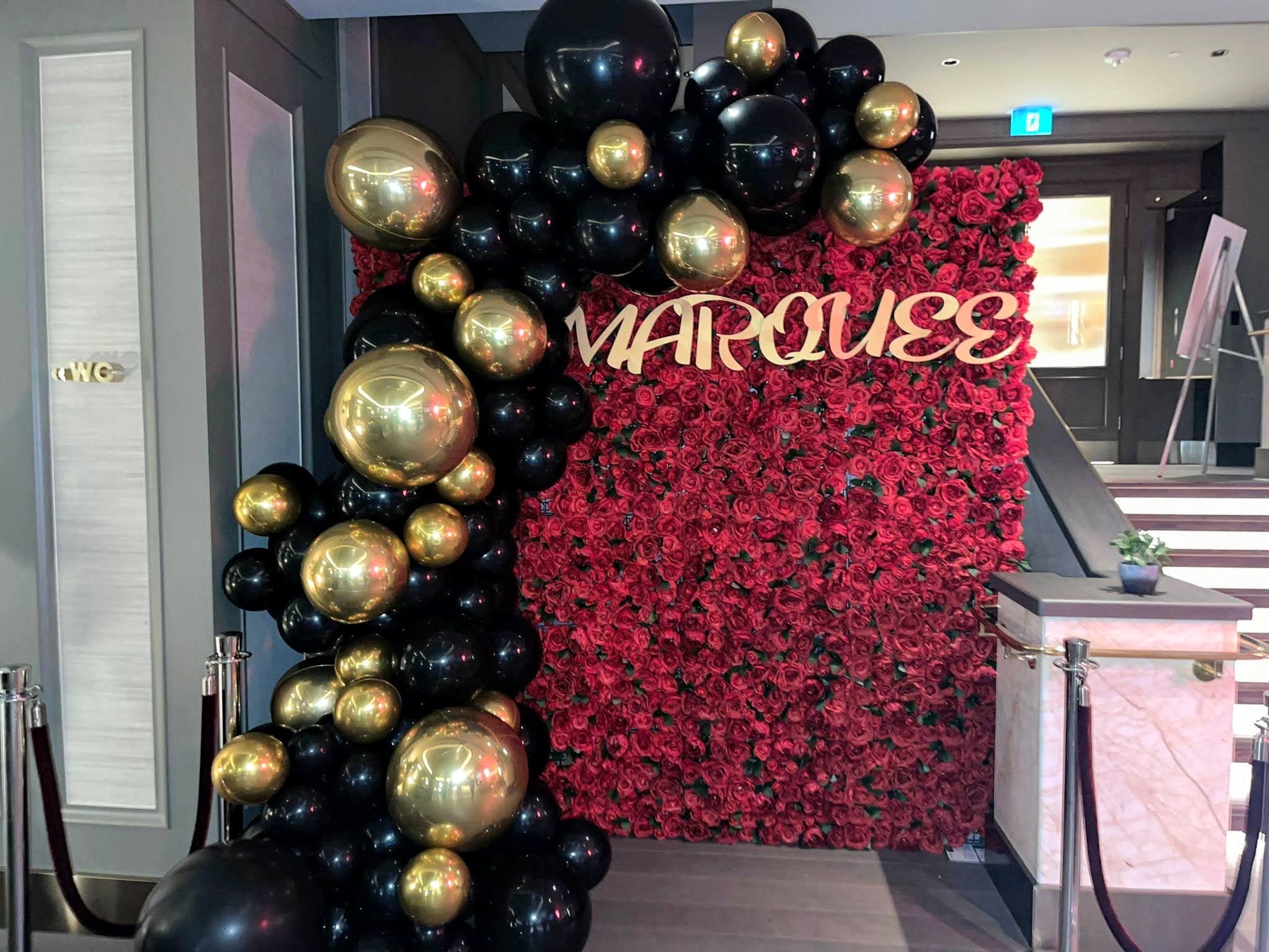 Red Rose Flower Wall 360 Booth Rental