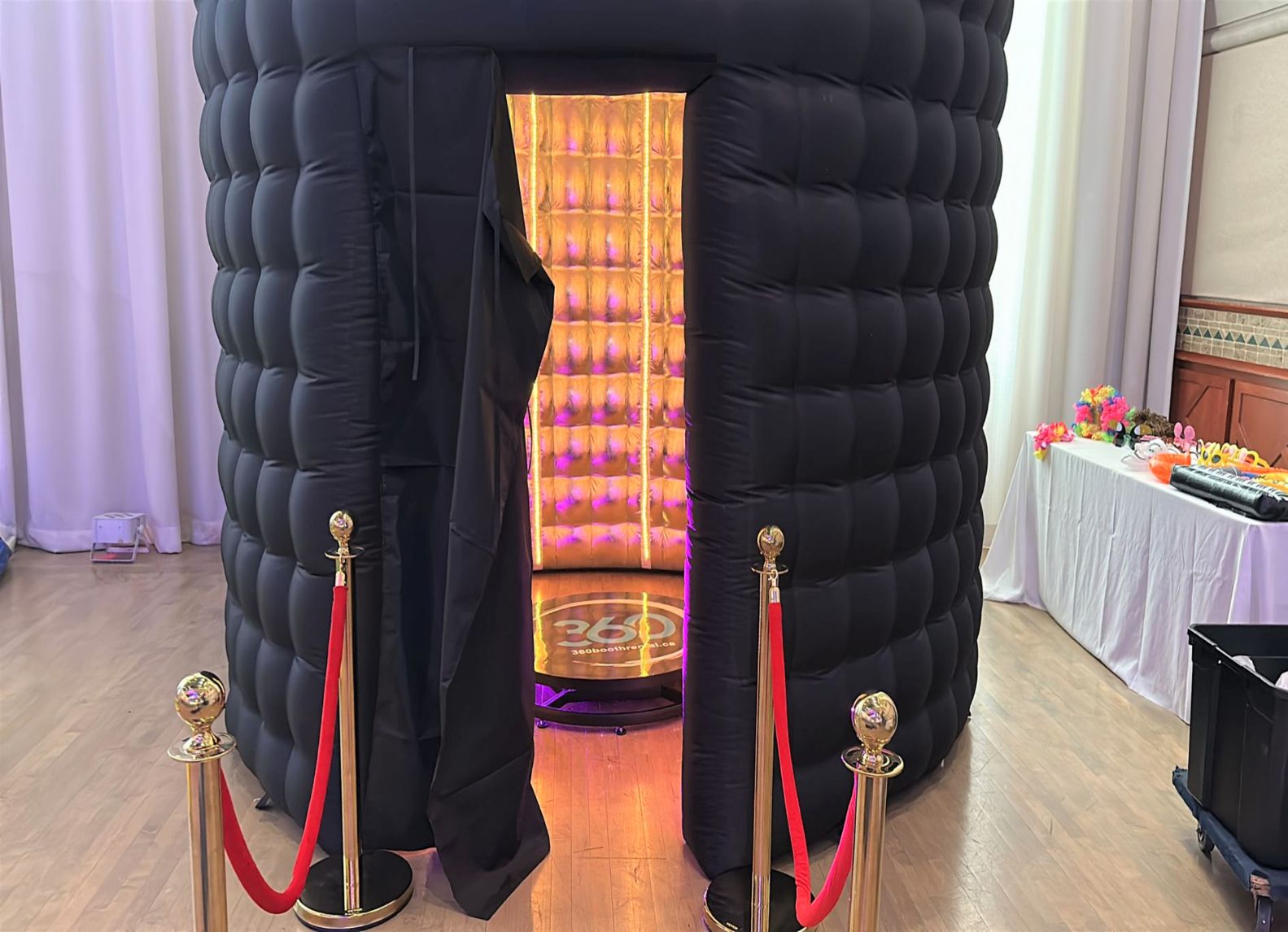 360 Inflatable Booth