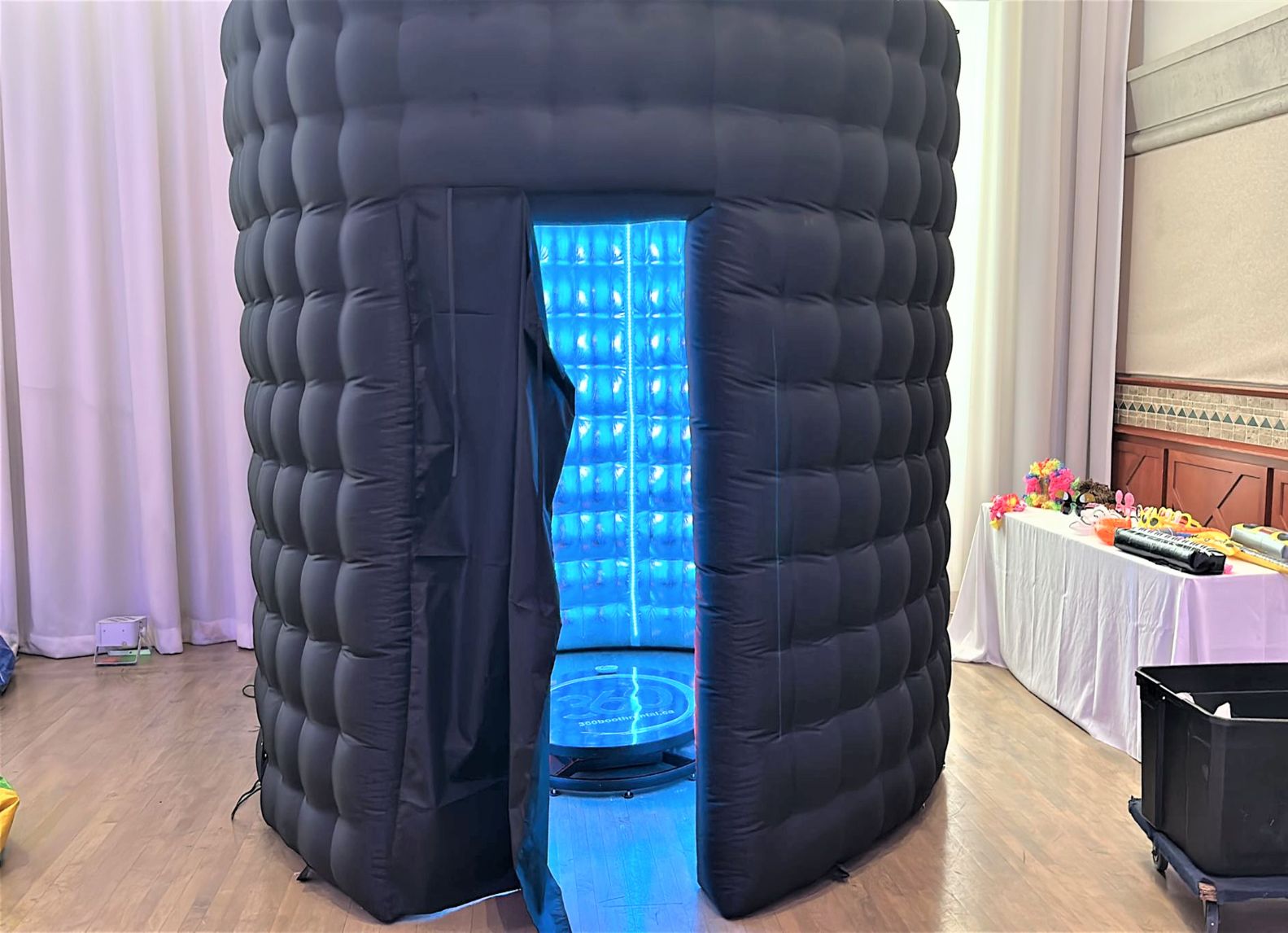 360 Inflatable Booth