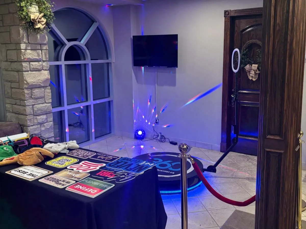 360 Booth for Rent Oshawa