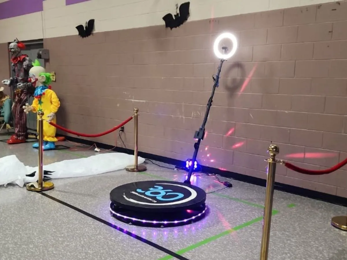 360 Booth Rental Oshawa
