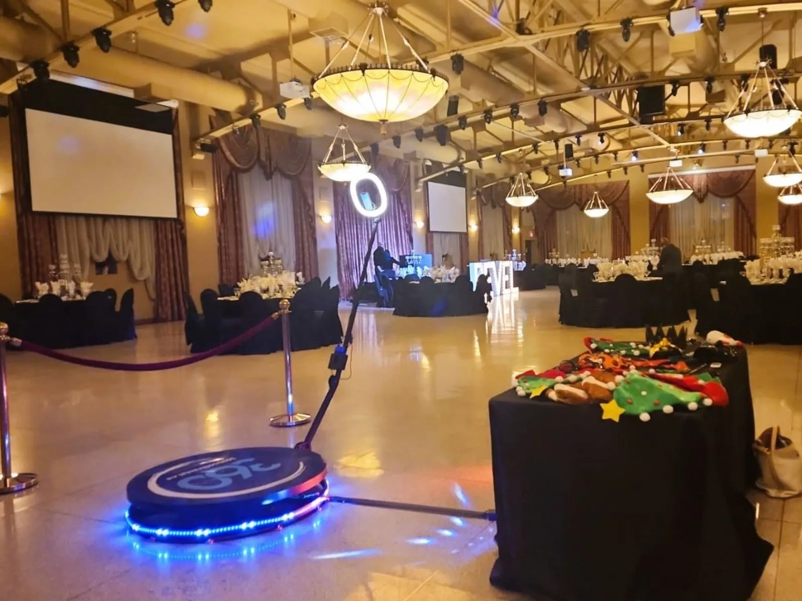 360 Booth for Rent Stouffville