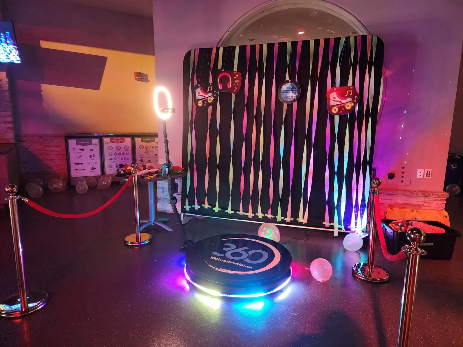 Stratford 360 Booth Company