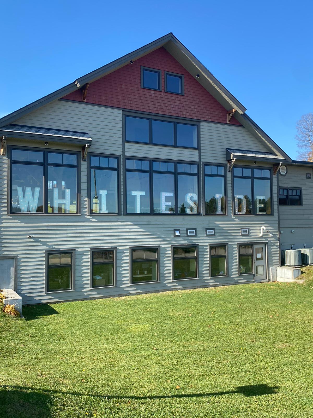 Orillia marquee letters that spell out Whiteside
