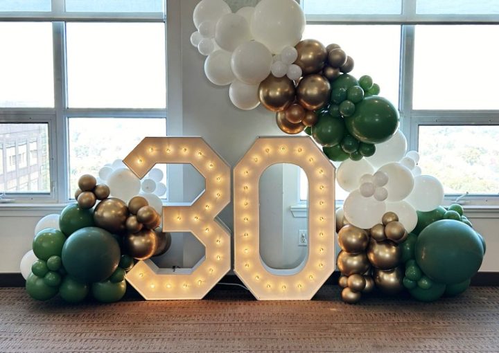 Balloon garlands in Ajax, framing the number 30 in marquee numbers
