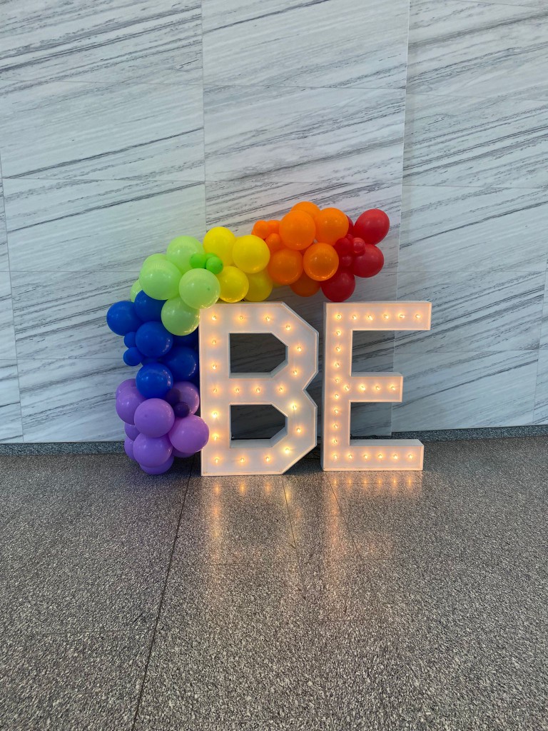 richmond hill marquee letters framed with a balloon garland